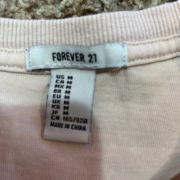forever 21 cropped tee - Picture 3 of 4